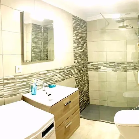 Casita Mara! 2' Line To The Sea, Shops And Bar's Apartman *